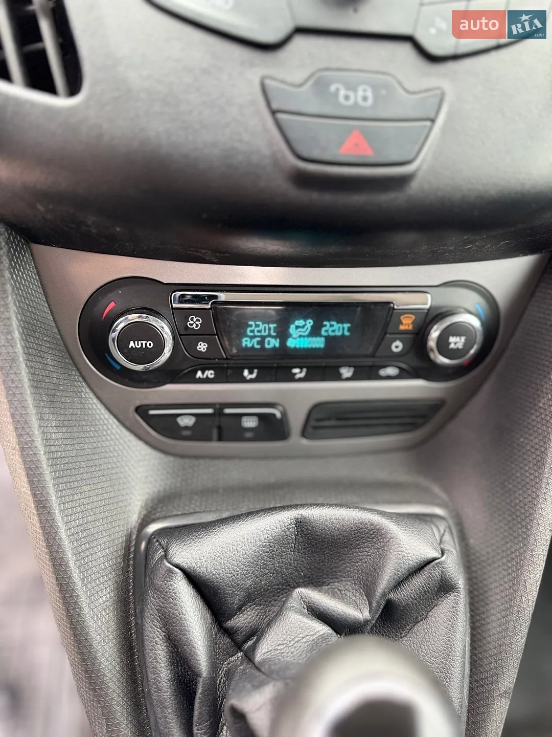 2017 Ford Tourneo Connect - мініатюра 19