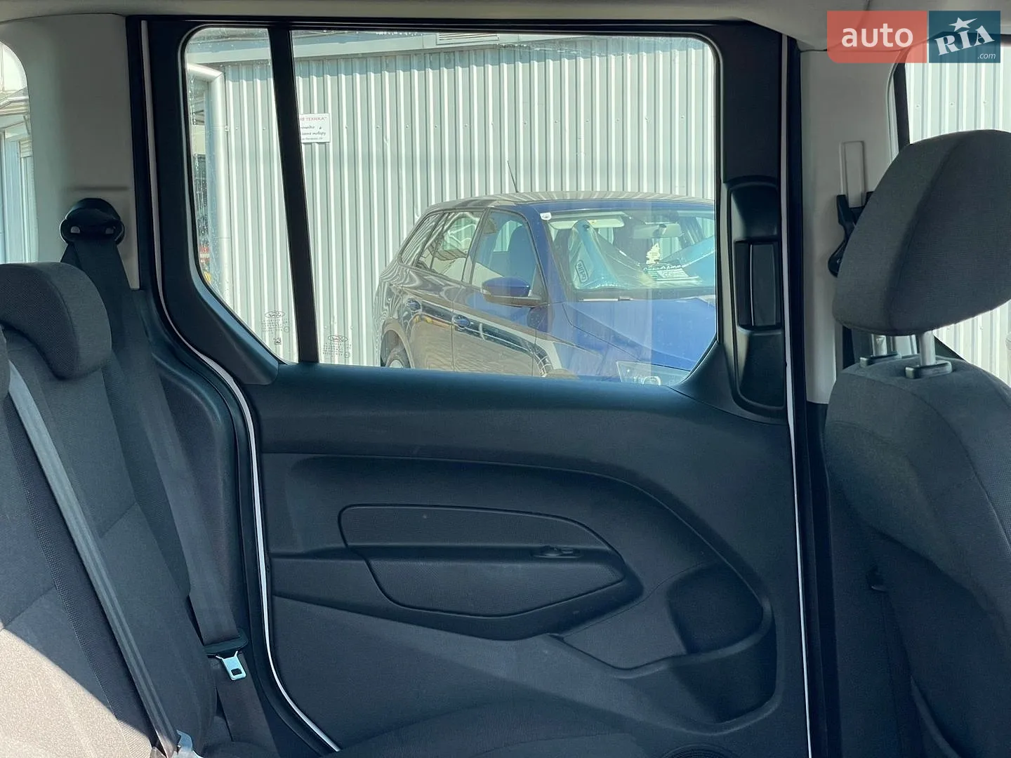 2015 Ford Tourneo Connect - мініатюра 12