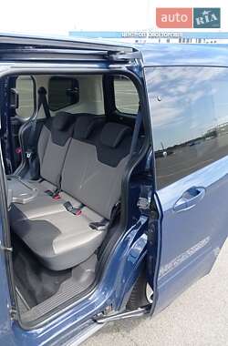 Мінівен Ford Tourneo Courier 2018 в Києві
