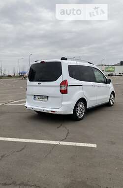 Микровэн Ford Tourneo Courier 2017 в Киеве