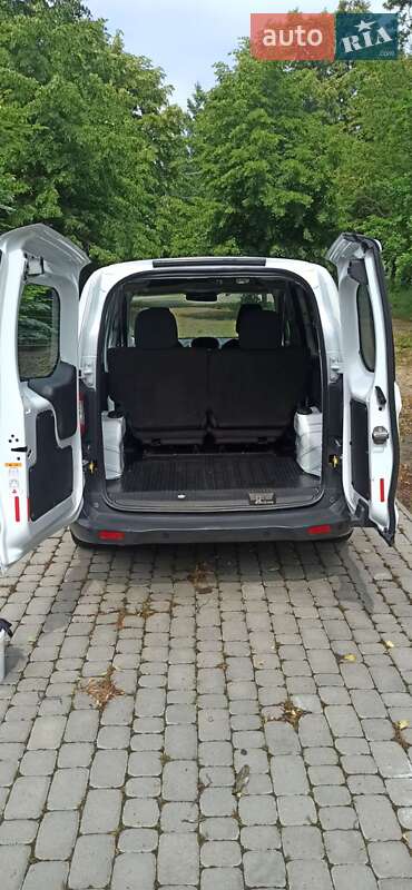 Микровэн Ford Tourneo Courier 2015 в Виннице