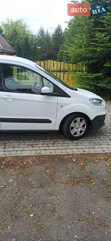 Микровэн Ford Tourneo Courier 2015 в Виннице