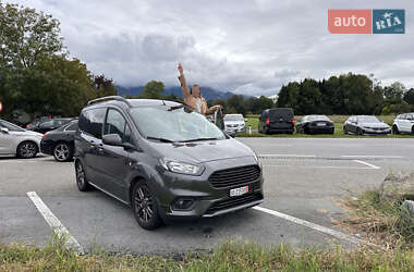 Минивэн Ford Tourneo Courier 2020 в Львове