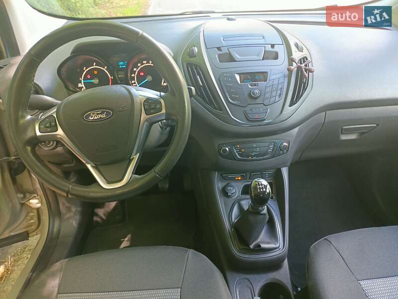 Микровэн Ford Tourneo Courier 2015 в Полтаве