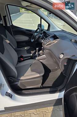 Микровэн Ford Tourneo Courier 2016 в 