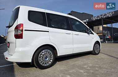 Микровэн Ford Tourneo Courier 2016 в 