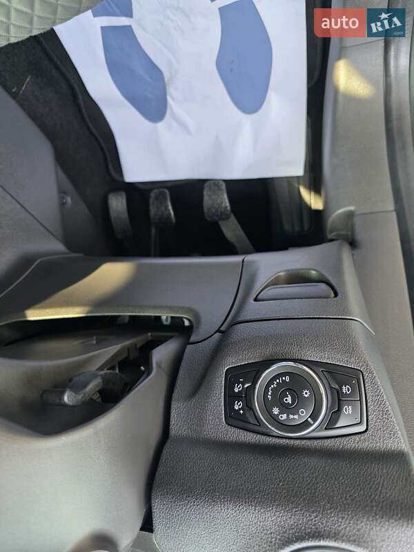 Мікровен Ford Tourneo Courier 2016 в Луцьку фото 26 Мікровен Ford Tourneo Courier 2016 в Луцьку