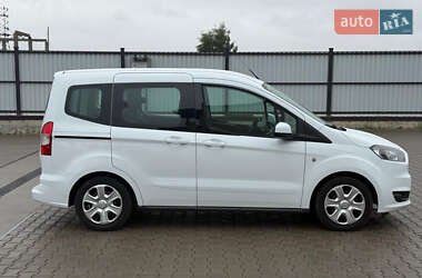 Микровэн Ford Tourneo Courier 2017 в 
