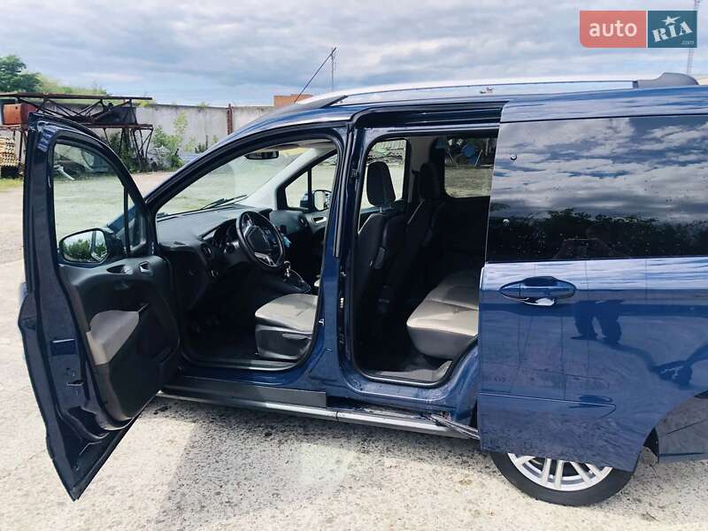 Минивэн Ford Tourneo Courier 2020 в Львове