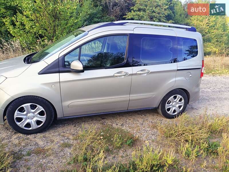 Микровэн Ford Tourneo Courier 2015 в Полтаве