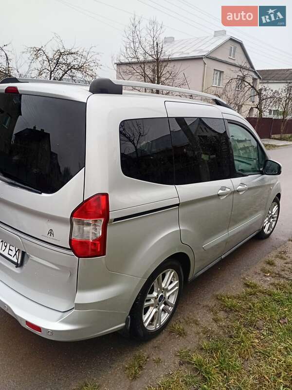 Микровэн Ford Tourneo Courier 2016 в Тернополе фото 5 Микровэн Ford Tourneo Courier 2016 в Тернополе