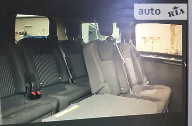 Вантажопасажирський фургон Ford Tourneo Custom 2017 в Дніпрі