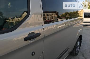 Мінівен Ford Tourneo Custom 2016 в Івано-Франківську