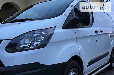 Грузопассажирский фургон Ford Tourneo Custom 2015 в 