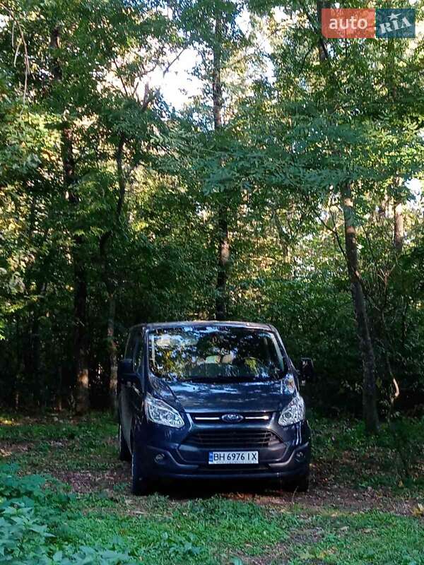 Мінівен Ford Tourneo Custom 2014 в Врадіївці