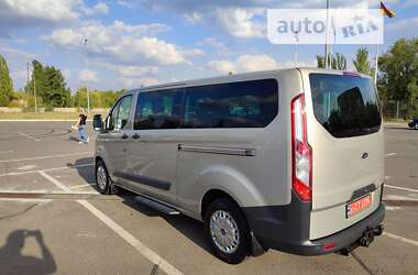 Мінівен Ford Tourneo Custom 2015 в Кривому Розі