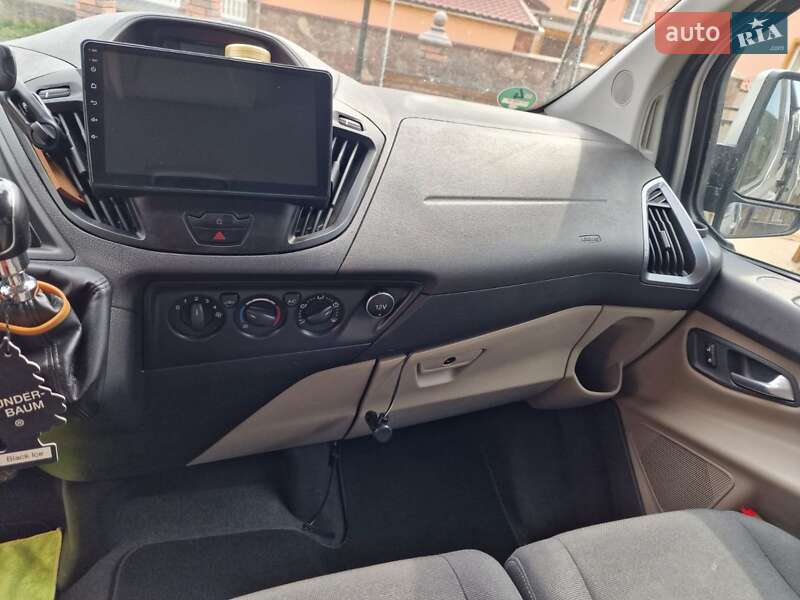 Минивэн Ford Tourneo Custom 2014 в Чорткове