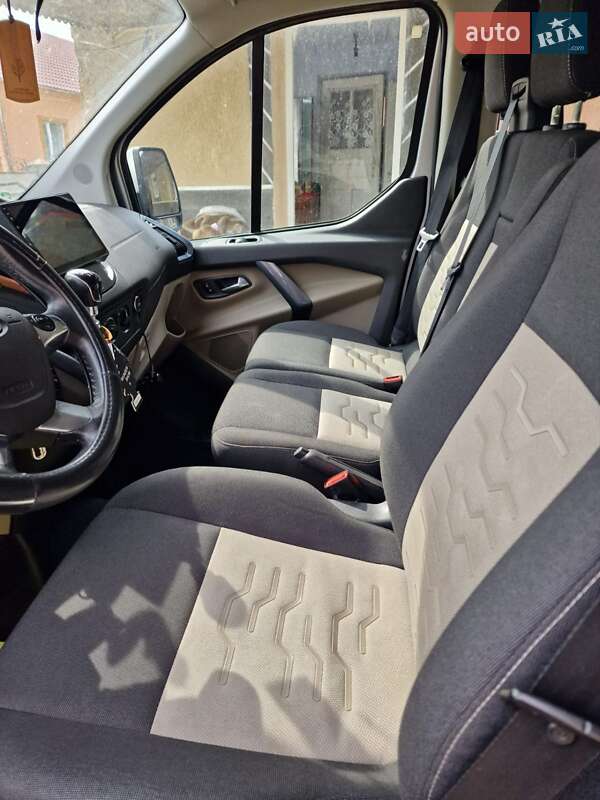 Минивэн Ford Tourneo Custom 2014 в Чорткове