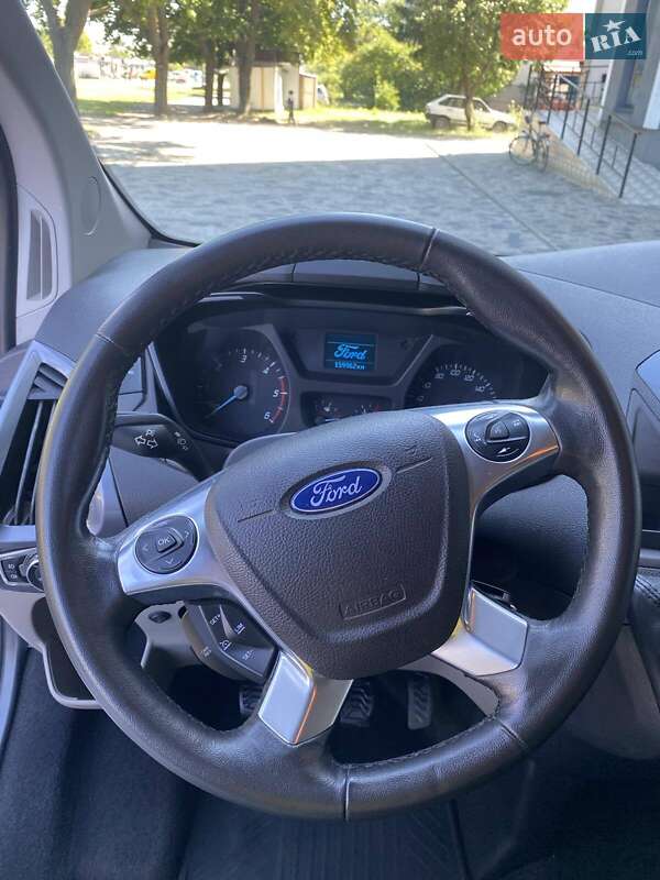 Мінівен Ford Tourneo Custom 2017 в Березному
