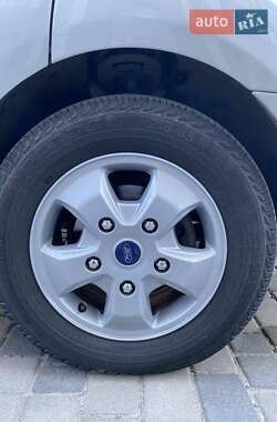 Минивэн Ford Tourneo Custom 2017 в 