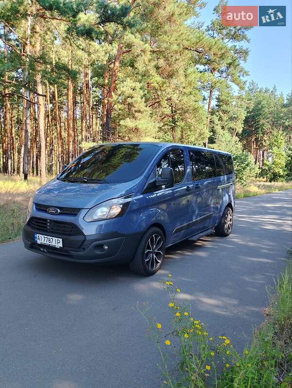 Минивэн Ford Tourneo Custom 2017 в Бородянке