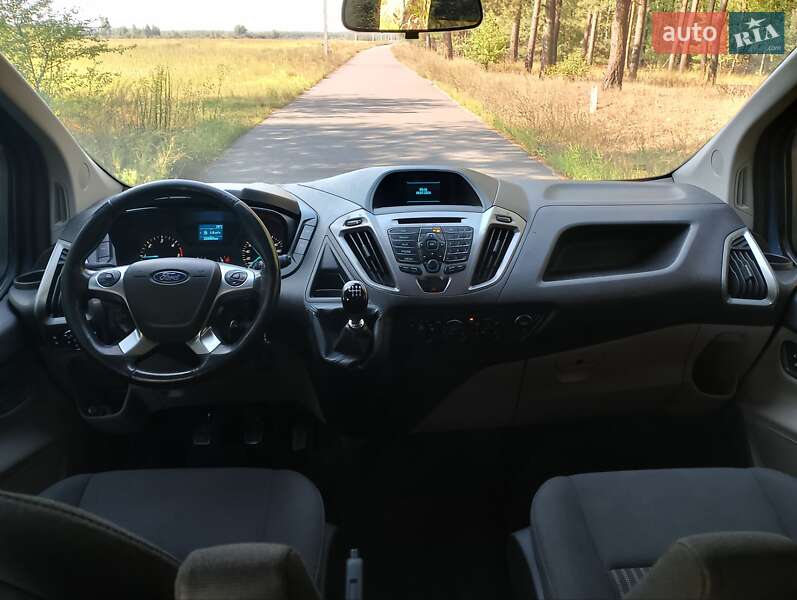 Минивэн Ford Tourneo Custom 2017 в Бородянке