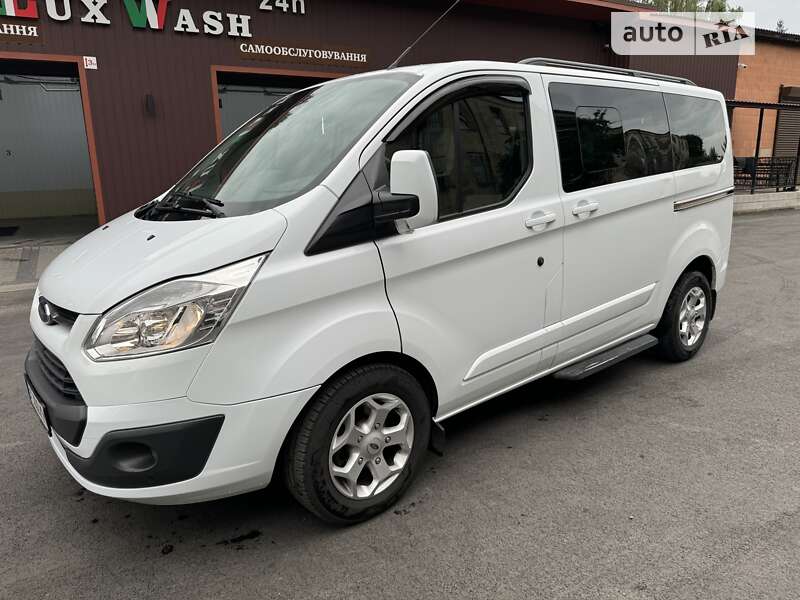 Мінівен Ford Tourneo Custom 2016 в Рівному