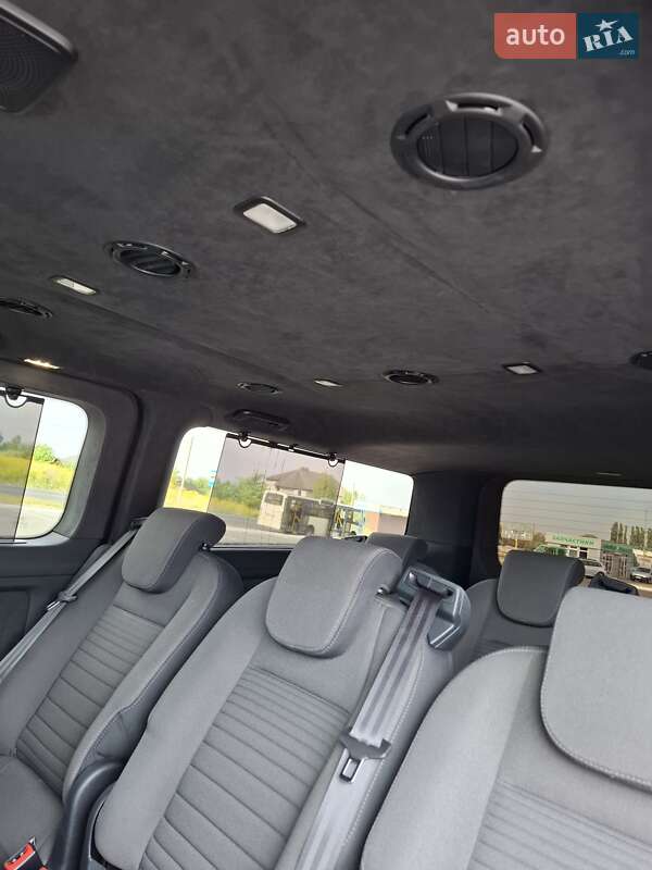 Минивэн Ford Tourneo Custom 2023 в Луцке