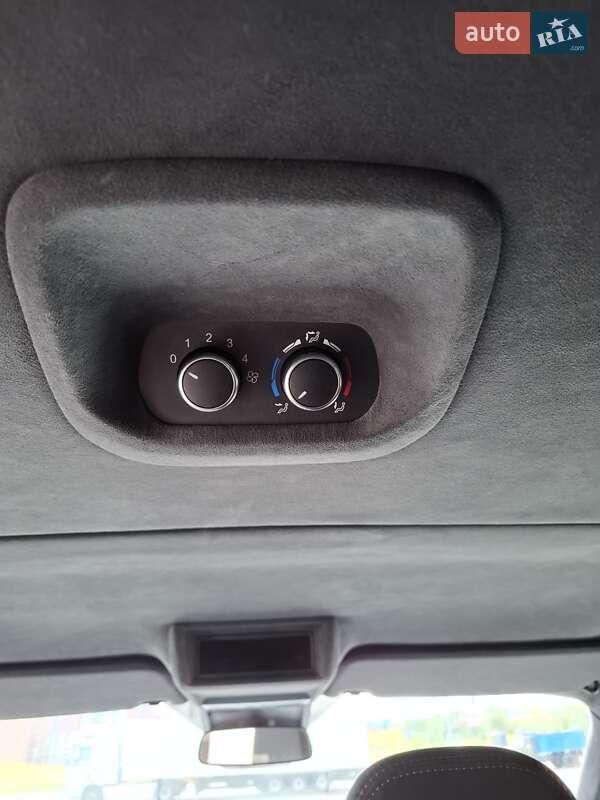 Минивэн Ford Tourneo Custom 2023 в Луцке