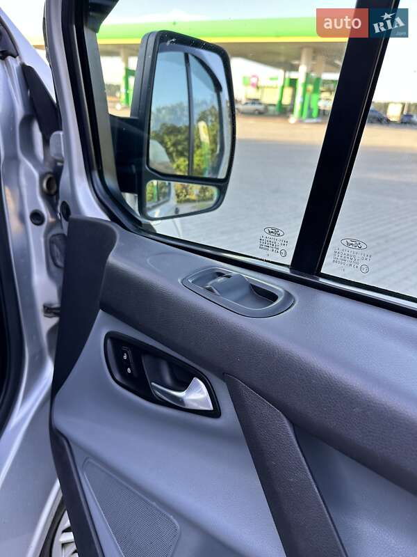 Мінівен Ford Tourneo Custom 2014 в Почаєві