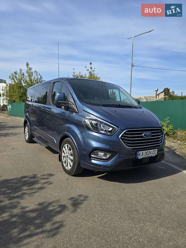 Мінівен Ford Tourneo Custom 2021 в Києві