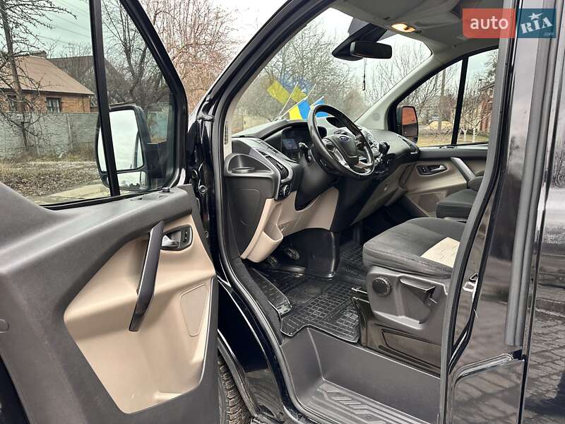 Мінівен Ford Tourneo Custom 2016 в Києві