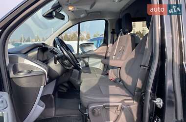 Мінівен Ford Tourneo Custom 2017 в 