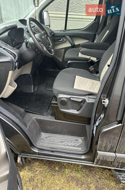Мінівен Ford Tourneo Custom 2017 в  фото 25 Мінівен Ford Tourneo Custom 2017 в