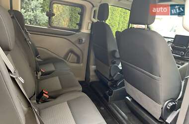 Минивэн Ford Tourneo Custom 2023 в 