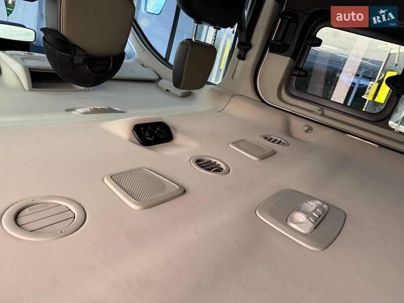 Минивэн Ford Tourneo Custom 2017 в Киеве