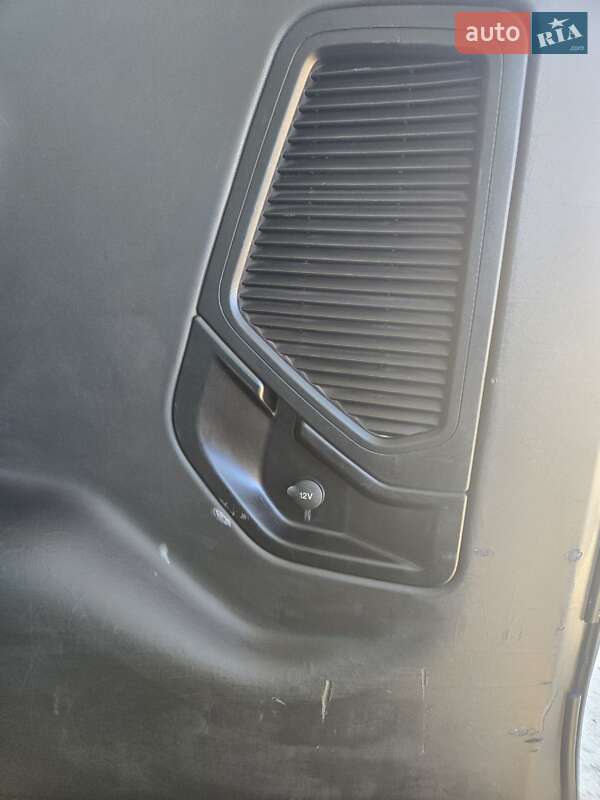 Мінівен Ford Tourneo Custom 2013 в Біляївці