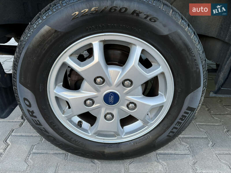 Мінівен Ford Tourneo Custom 2013 в Дніпрі