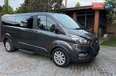 Мінівен Ford Tourneo Custom 2023 в 