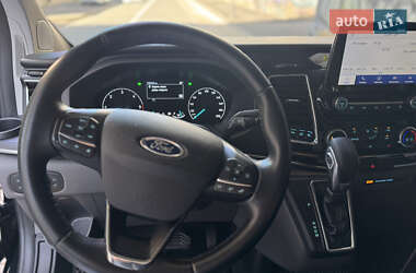 Мінівен Ford Tourneo Custom 2021 в 