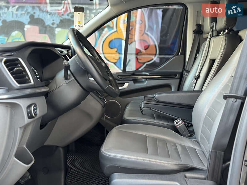 Минивэн Ford Tourneo Custom 2021 в Одессе