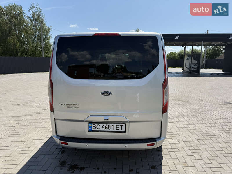 Мінівен Ford Tourneo Custom 2016 в Львові