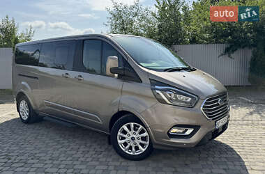 Минивэн Ford Tourneo Custom 2020 в 