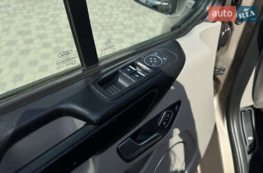 Минивэн Ford Tourneo Custom 2020 в 