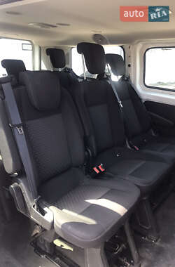 Минивэн Ford Tourneo Custom 2019 в 