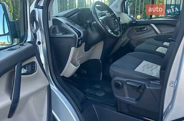 Минивэн Ford Tourneo Custom 2016 в 