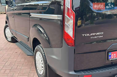Мінівен Ford Tourneo Custom 2013 в 