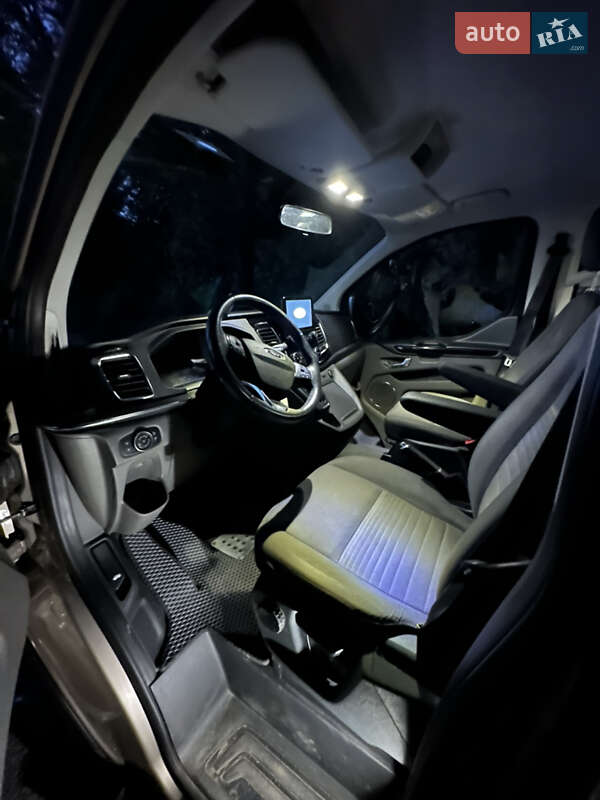Мінівен Ford Tourneo Custom 2020 в Вінниці