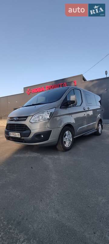 Ford Tourneo Custom 2013