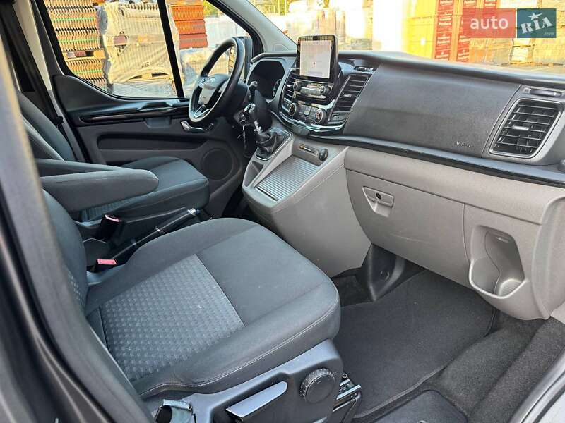 Минивэн Ford Tourneo Custom 2023 в Ровно
